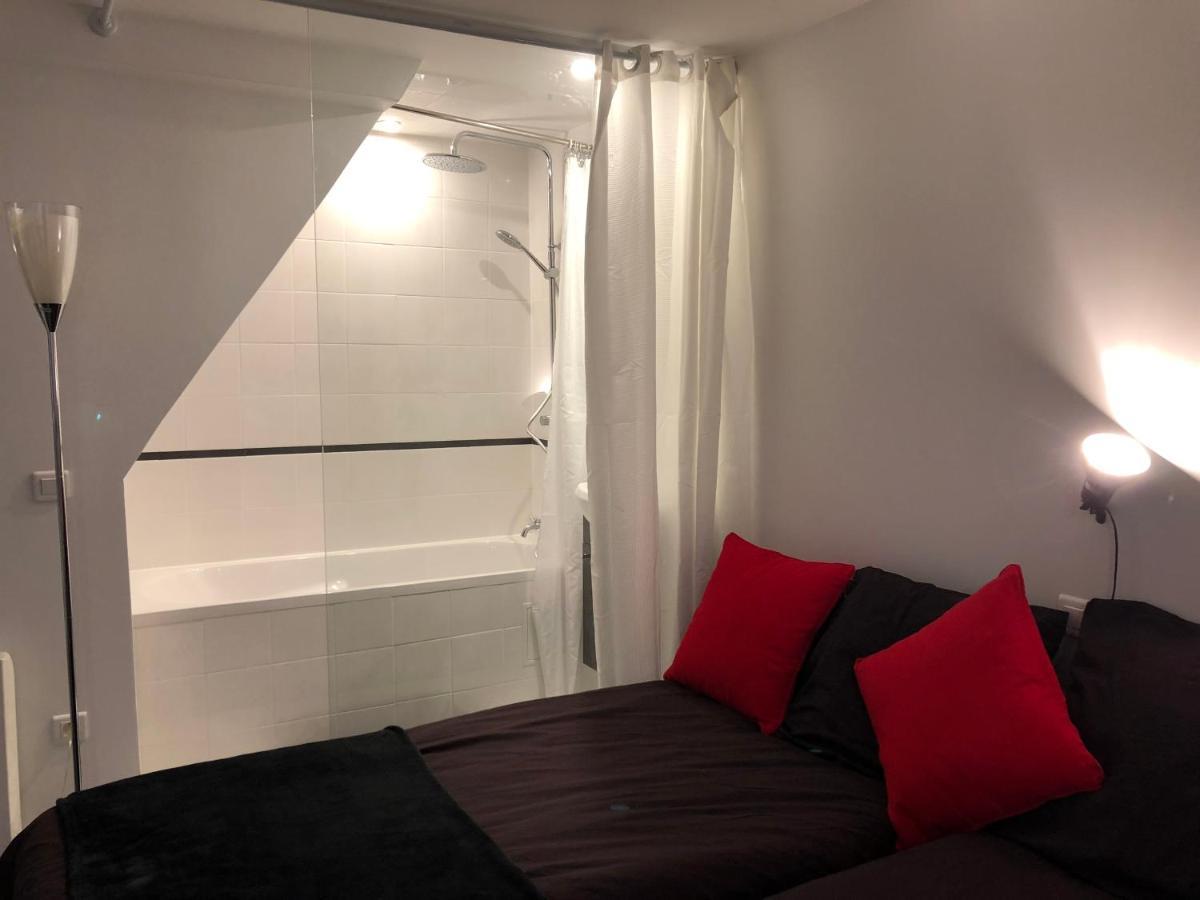 Cite Pilleux - Charming Studio In A Flowery Pedestrian Lane باريس المظهر الخارجي الصورة